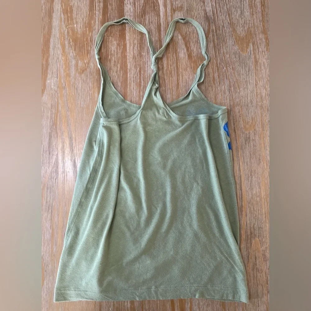Abercrombie & Fitch Floral Paint Designed Knot Tank - Picture 5 of 5